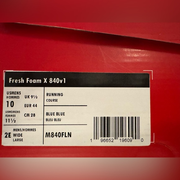 New Balance Fresh Foam Blue and Yellow Athletic Sneakers Women’s Size 10 Wide - Picture 8 of 10